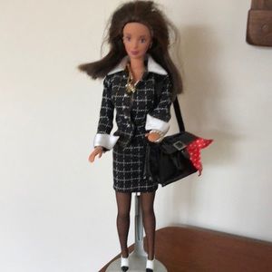 Vintage Barbie doll absolutely gorgeous accessories are unbelievable